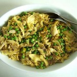 Indisches Hühnerfleisch mit grünen Erbsen (Indisches Hühnerfleisch in Curry-Sahnesauce)