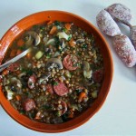 Berglinsensuppe mit italienischer Salami (Berglinsensuppe mit italienischer Salami)