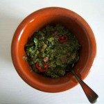 Petersilienpesto mit Serranoschinken (Petersilienpesto mit Chili und Serranoschinken)