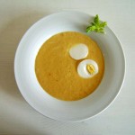 Scharfe Sellerie-Meerrettichsuppe (Scharfe Sellerie-Meerrettichsuppe)
