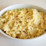 Kartoffelpüree mit Senfpulver und Chinakohl (Kartoffelpüree mit Senfpulver und Chinakohl)