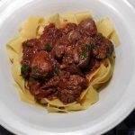 Fettuccine mit Hühnerleber in Rotweinsauce_ji-W800 (Fettuccine mit Hühnerleber in Rotweinsauce)