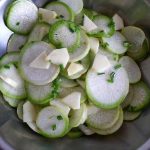 Salat mit grünen Radieschen_ji-W800 (Salat mit grünen Radieschen)